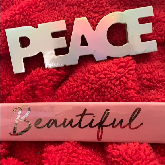 2 DESK / DECOR SIGNS - Picture 1 of 1